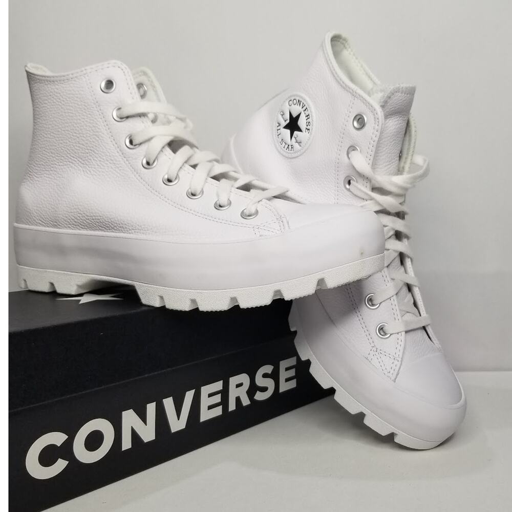 Converse Women's  CTAS Lugged Leather Hi Tops Size 10.5 White 567165C  NWT